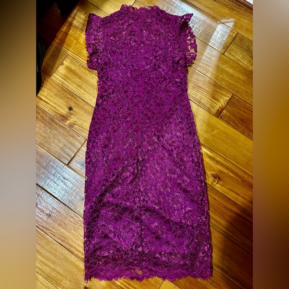 Dress - Picture 2 of 4